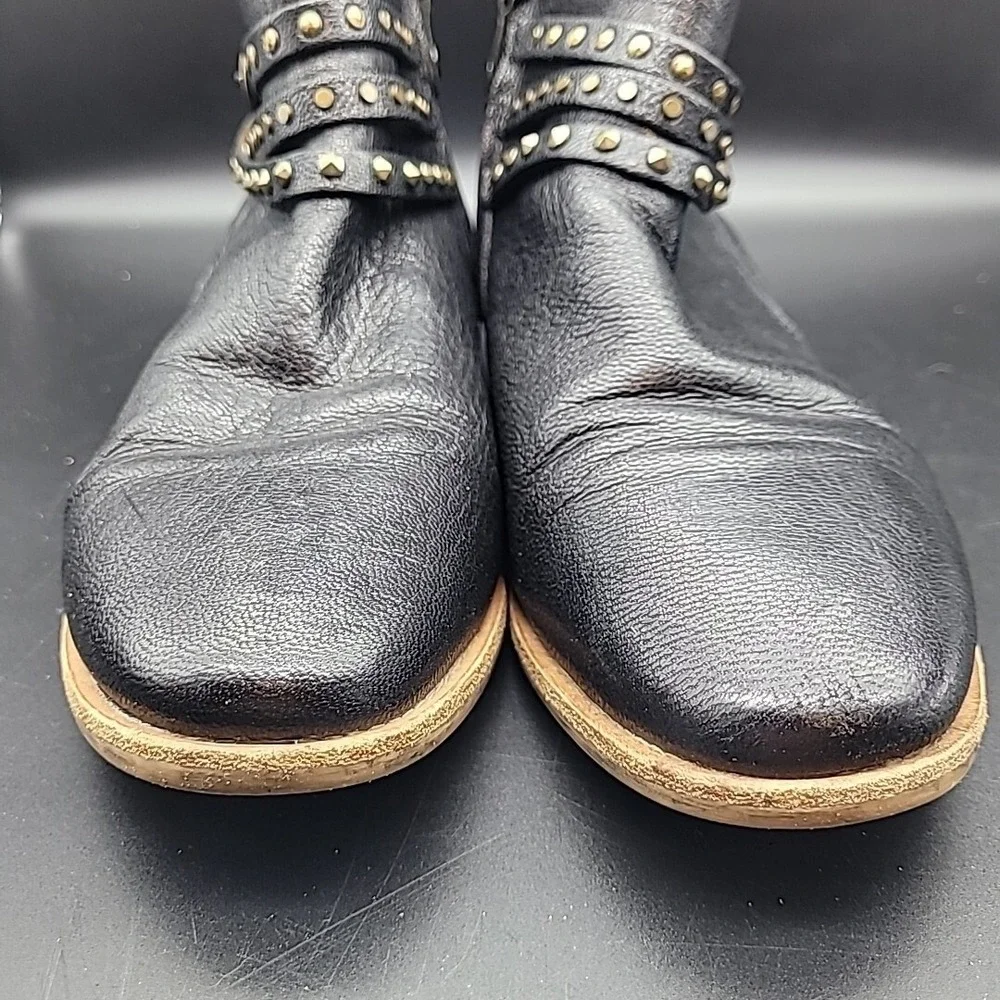 GEOX Respira Women's 8.5‎ Black Leather Ankle Boots Studded Zipper